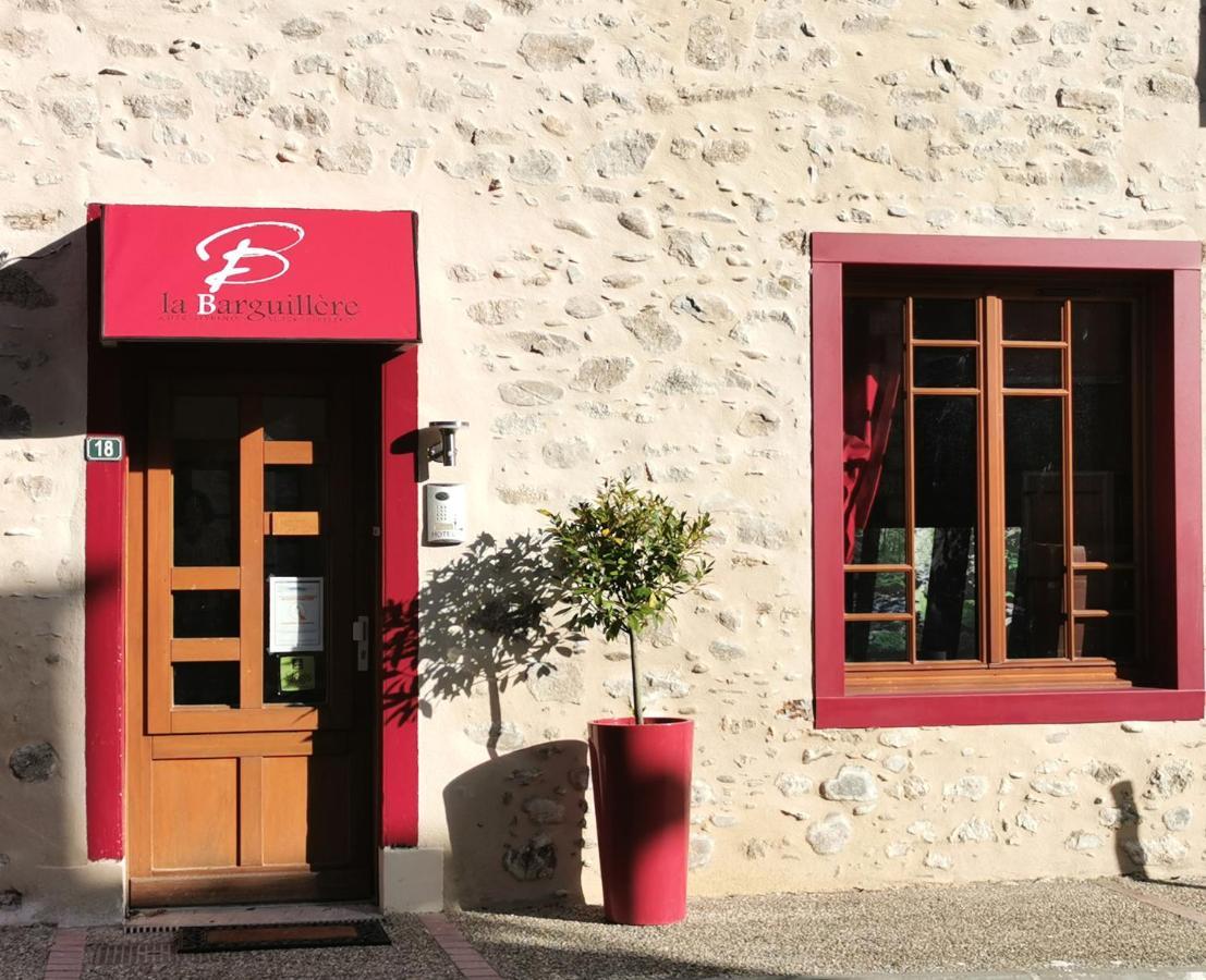 Logis Hotel Restaurant La Barguillere Saint-Pierre-de-Riviere Екстер'єр фото